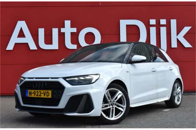 Audi A1 (2022) thumbnail 1