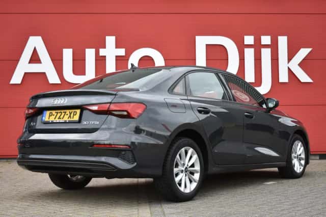 Audi A3 (2022) thumbnail 2
