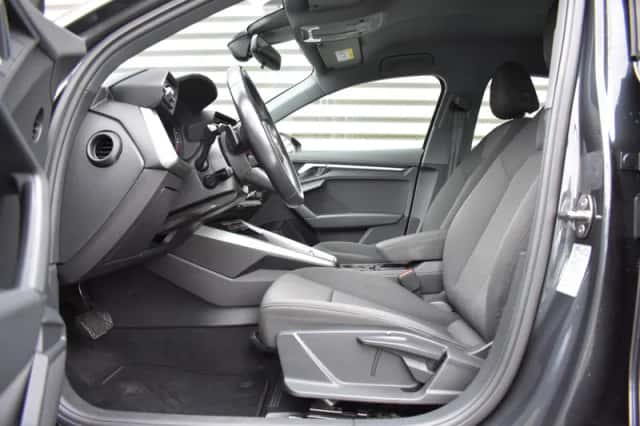 Audi A3 (2022) thumbnail 5