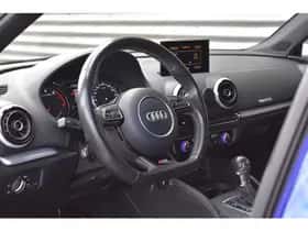 Audi A3 (2016) thumbnail 2