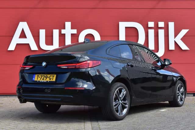 BMW 2-Serie (2023) thumbnail 2