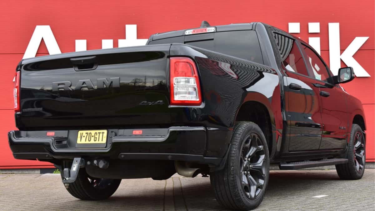 Dodge Ram (2024) — foto 1