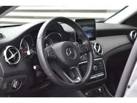 Mercedes-Benz GLA (2019)