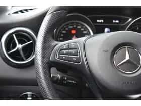 Mercedes-Benz GLA (2019) thumbnail 16