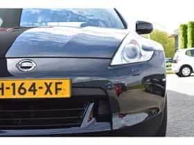 Nissan 370Z (2010) thumbnail 12