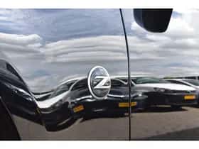 Nissan 370Z (2010) thumbnail 15