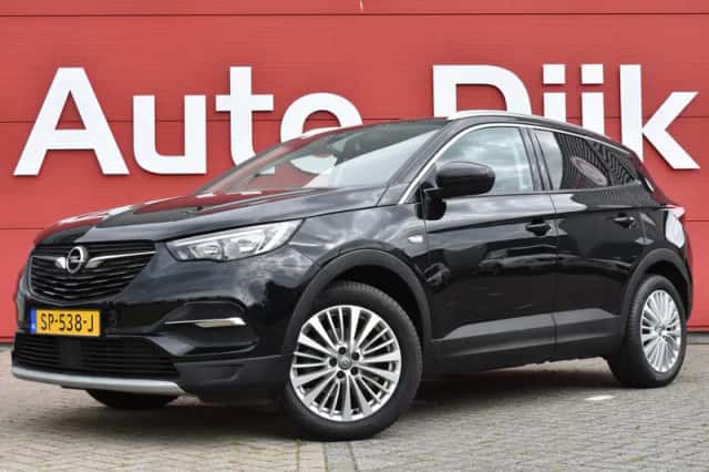 Opel Grandland (2018) thumbnail 1