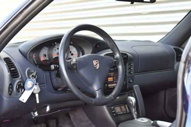 Porsche 911 (1999) thumbnail 6