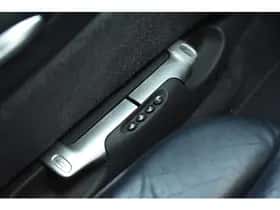 Porsche 911 (1999) thumbnail 9