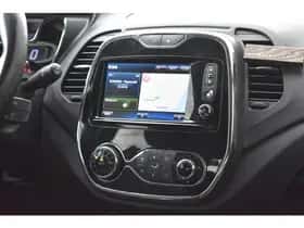 Renault Captur (2017) thumbnail 3