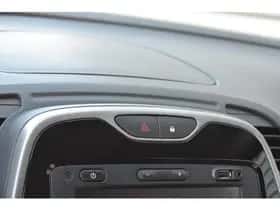Renault Captur (2013) thumbnail 14
