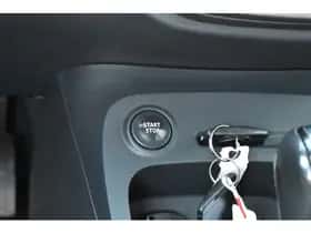 Renault Captur (2013) thumbnail 9