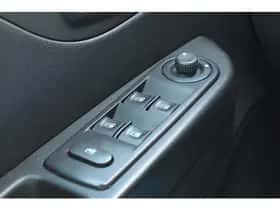 Renault Captur (2013) thumbnail 10