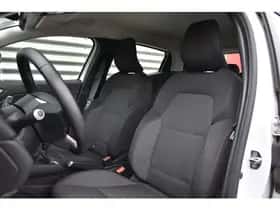 Renault Clio (2021) thumbnail 2