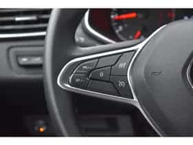 Renault Clio (2021) thumbnail 4