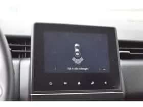 Renault Clio (2019) thumbnail 14