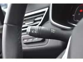 Renault Clio (2021) thumbnail 6
