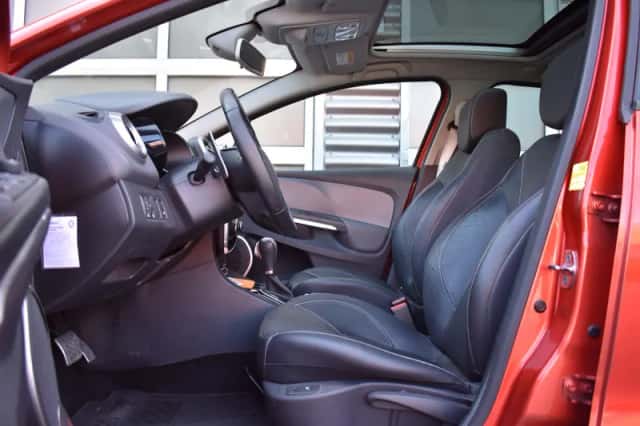 Renault Clio (2016) thumbnail 4