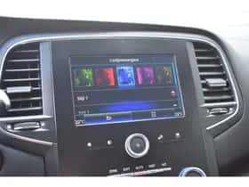 Renault Mégane (2017) thumbnail 9