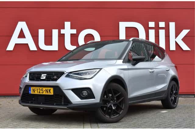 SEAT Arona (2021) thumbnail 1