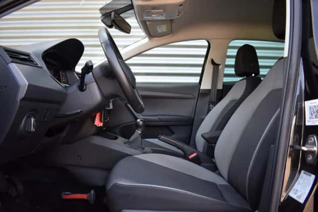 SEAT Ibiza (2021) thumbnail 3