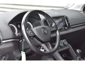 Škoda Karoq (2019) thumbnail 2
