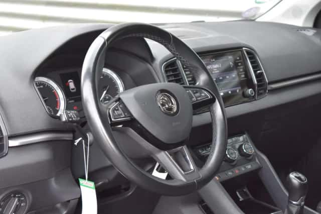Škoda Karoq (2019) thumbnail 4