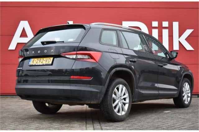Škoda Kodiaq (2021) thumbnail 2