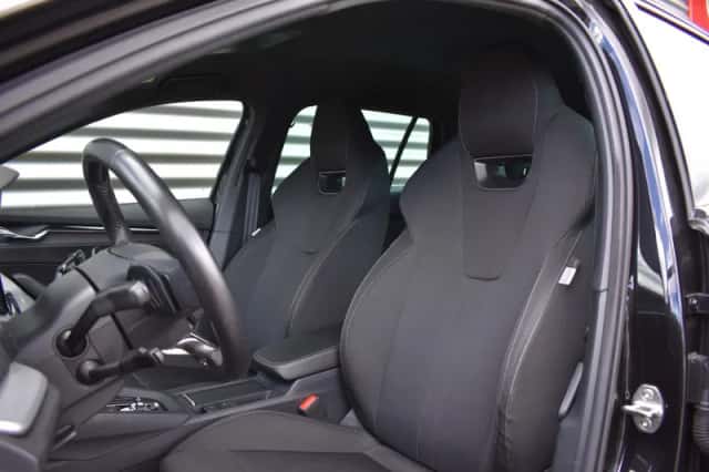 Škoda Octavia (2023) thumbnail 4