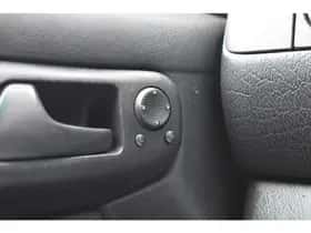 Volkswagen Golf (1996) thumbnail 7