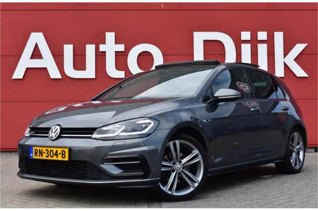 Volkswagen Golf (2017) thumbnail 1