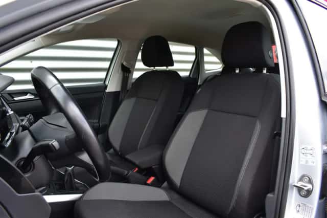 Volkswagen Taigo (2022) thumbnail 3