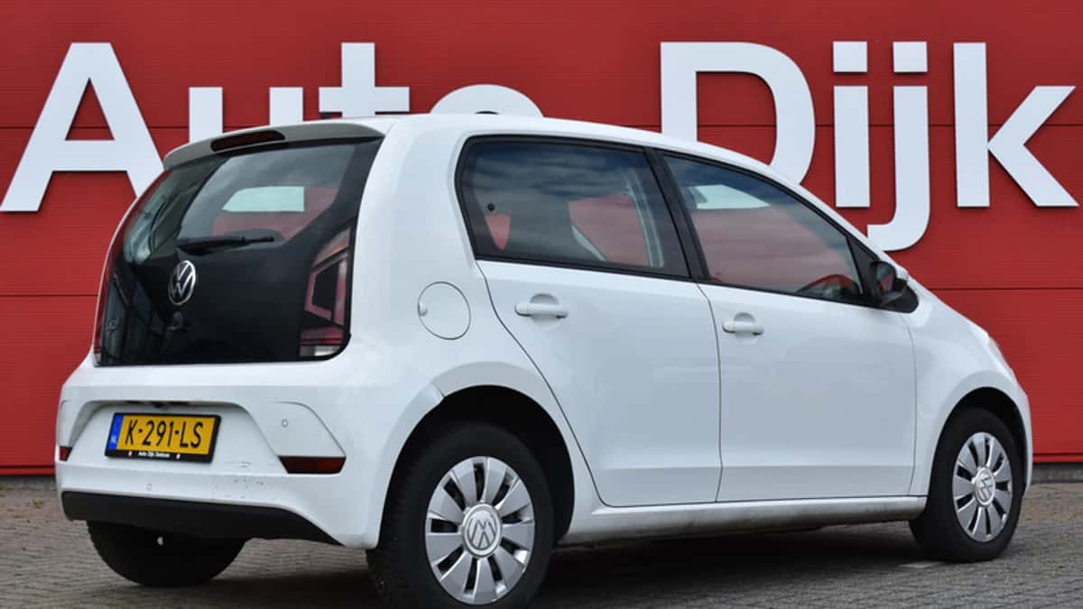 Volkswagen Up! (2021) — foto 1