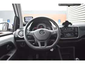 Volkswagen Up! (2021) thumbnail 2