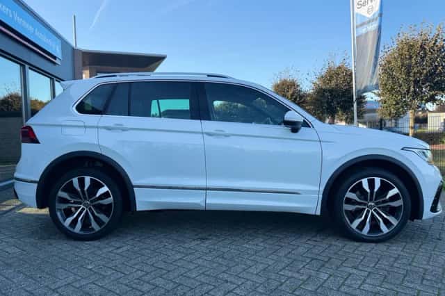 Volkswagen Tiguan (2022) thumbnail 5