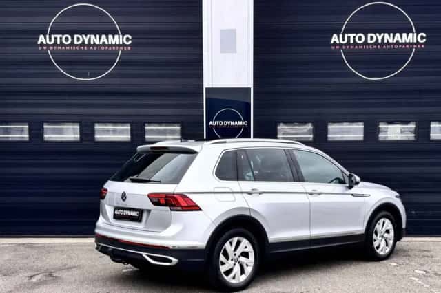 Volkswagen Tiguan (2021) thumbnail 6