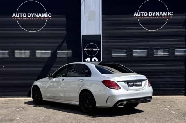 Mercedes-Benz C-Klasse (2016) thumbnail 3