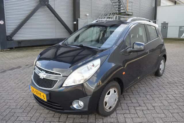 Chevrolet Spark (2010) thumbnail 6