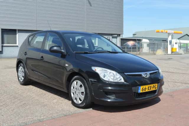 Hyundai i30 (2007) thumbnail 1