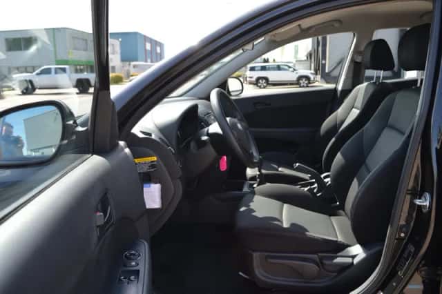 Hyundai i30 (2007) thumbnail 2