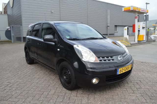 Nissan Note (2008) thumbnail 1