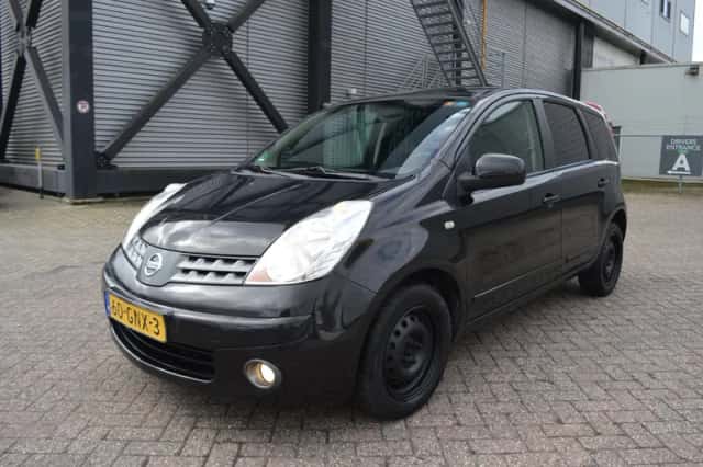 Nissan Note (2008) thumbnail 6