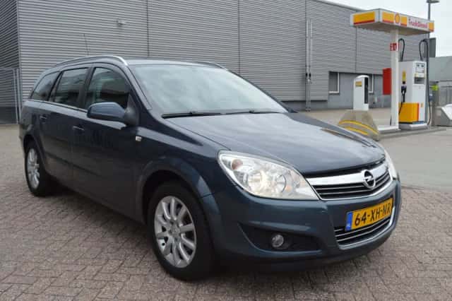 Opel Astra (2007) thumbnail 1