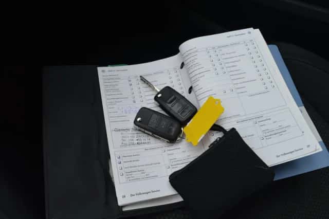Volkswagen Golf (2009) thumbnail 5