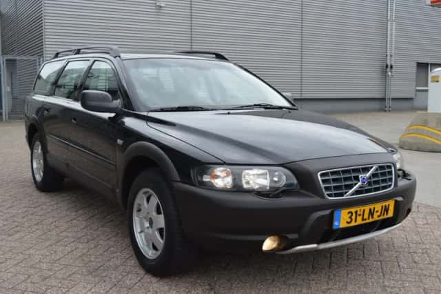Volvo XC70 (2003) thumbnail 1
