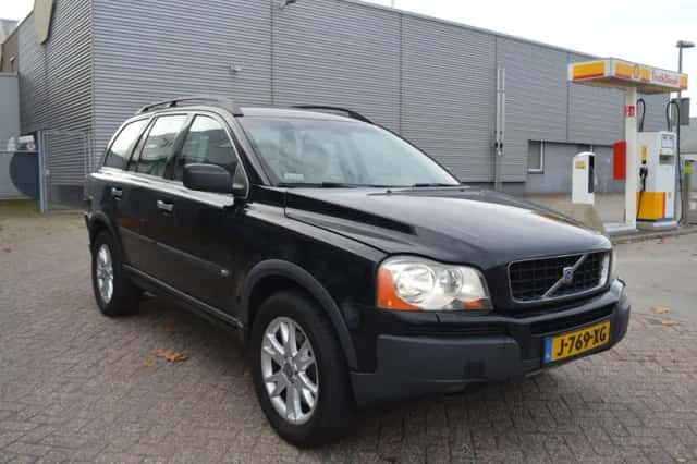 Volvo XC90 (2005) thumbnail 1