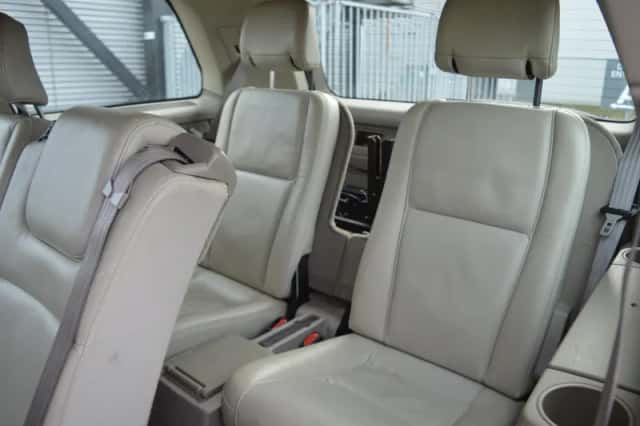 Volvo XC90 (2005) thumbnail 2