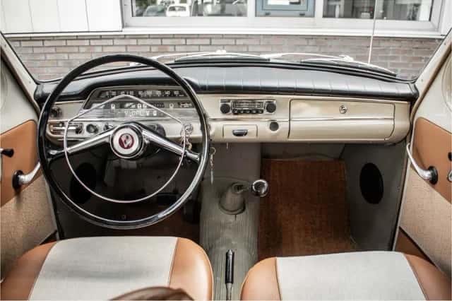 Volvo P (1960) thumbnail 2