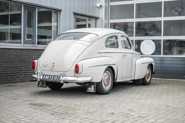 Volvo P (1960) thumbnail 3