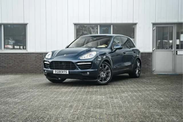 Porsche Cayenne (2010) thumbnail 1